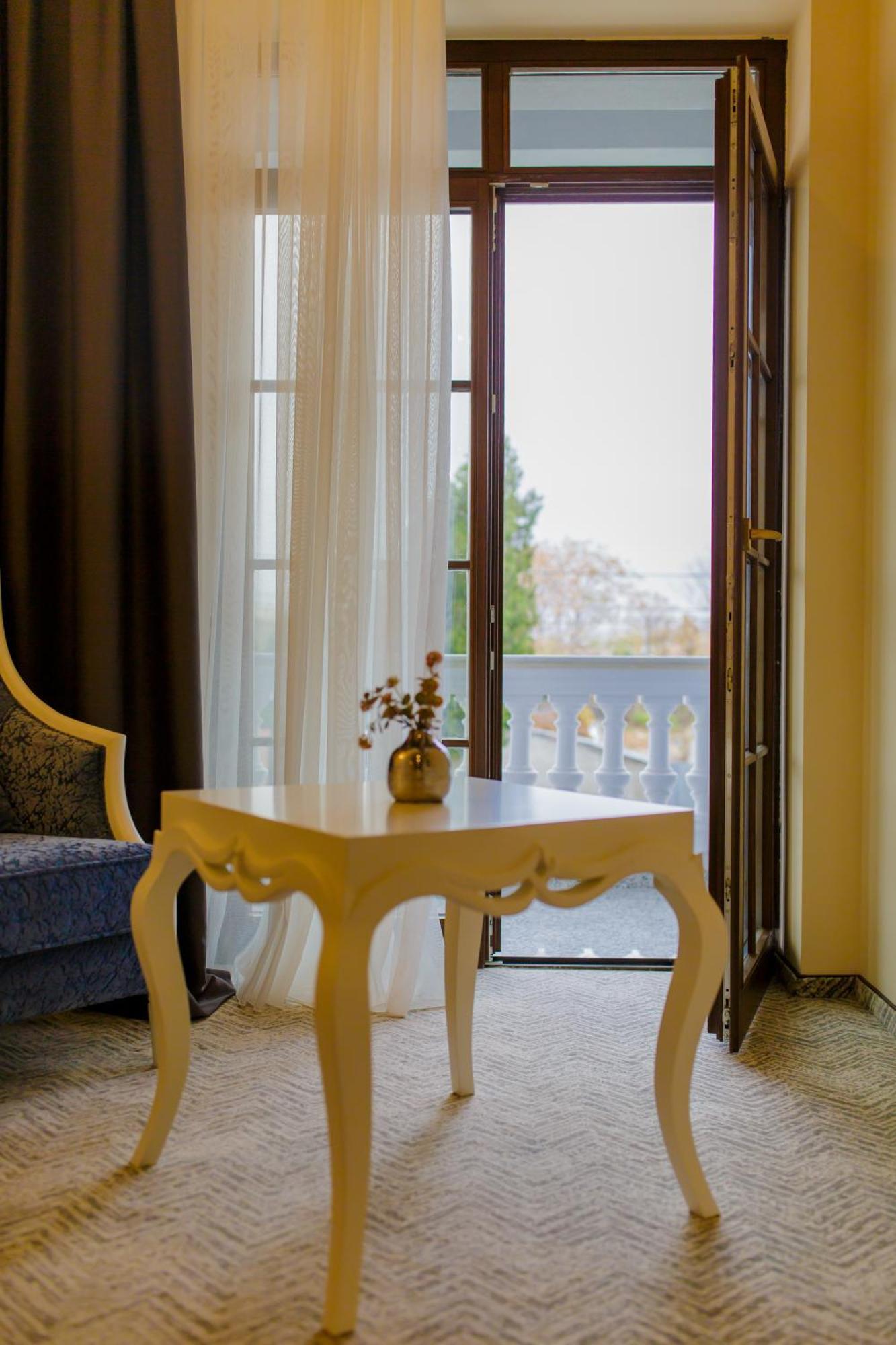 Muller Hotel Boutique & Spa Galaţi Exteriör bild
